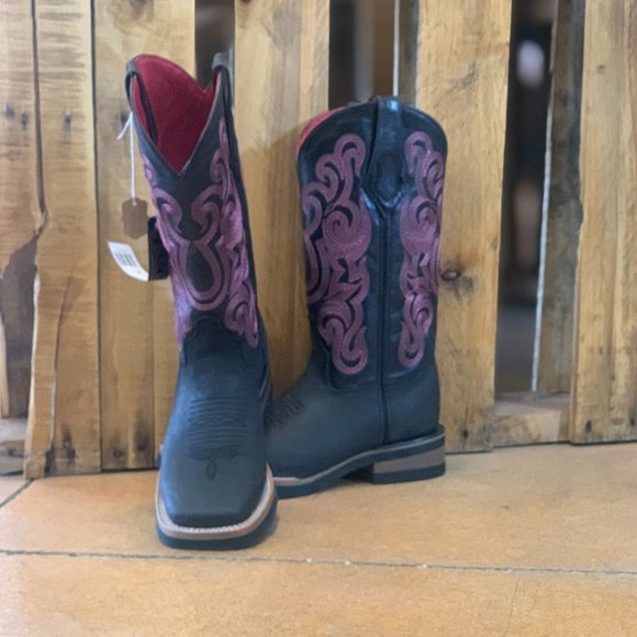 Ferrini Shoes - Womens Black Square Toe Boots (Maverick)